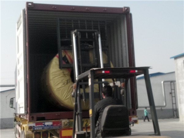 Container loading for port tires customers from Philippines